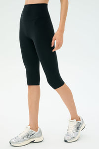 Airweight High Waist 16" Legging - Black