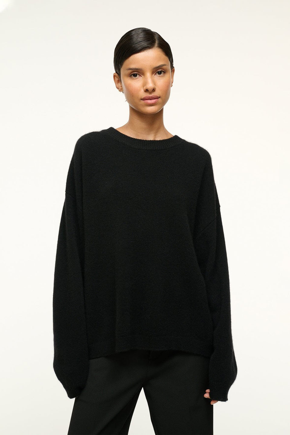 Serrano Cashmere Relaxed Crew Neck - Black