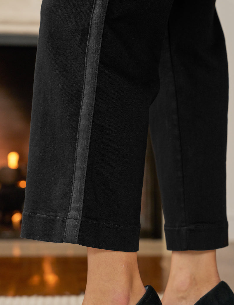 Westport Illusion - Black Tuxedo