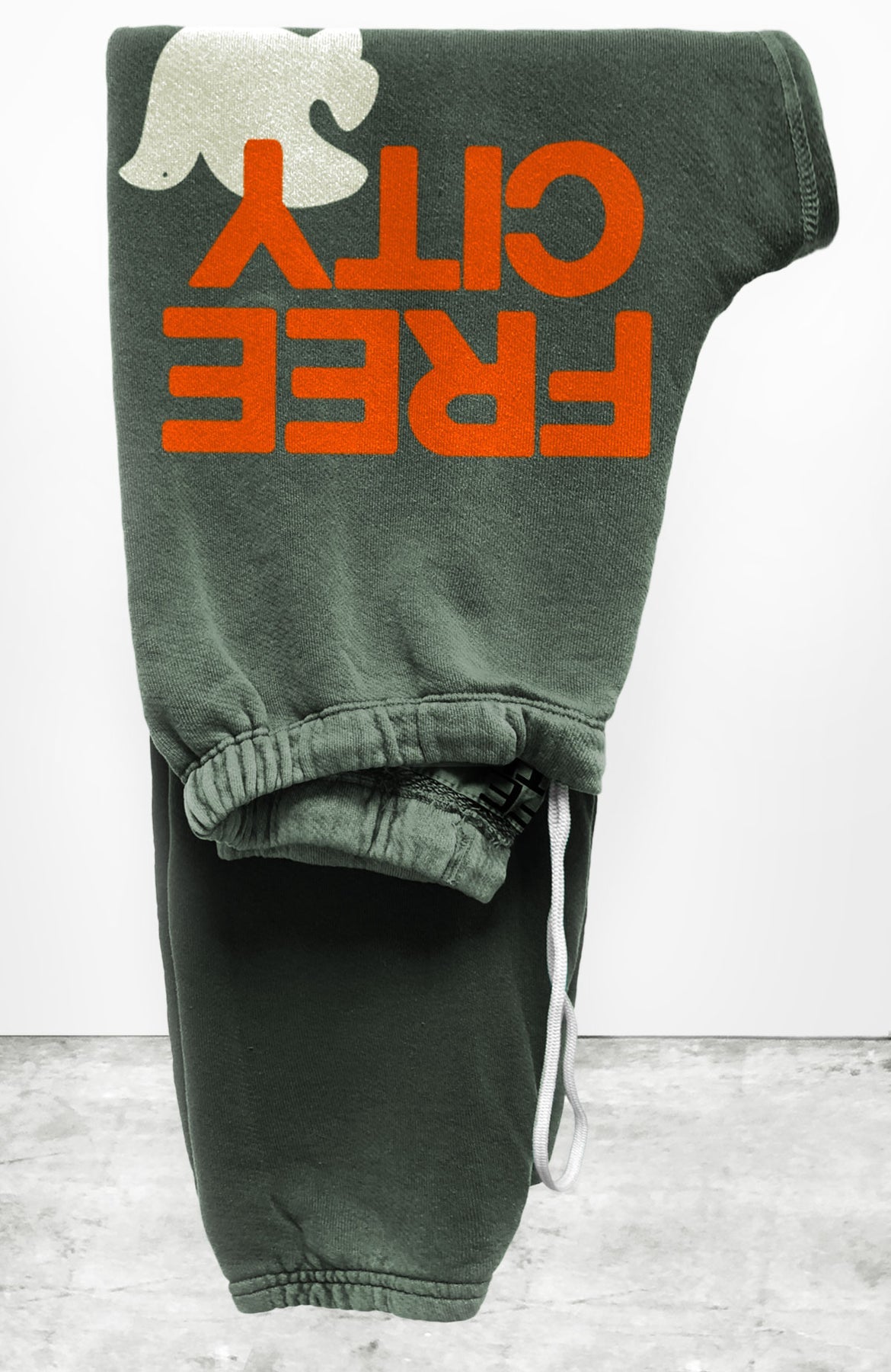 FREECITY Sweatpant - Surplus