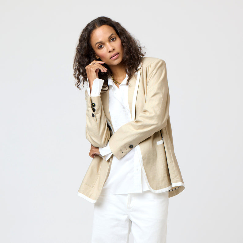 Workday Blazer - Sand