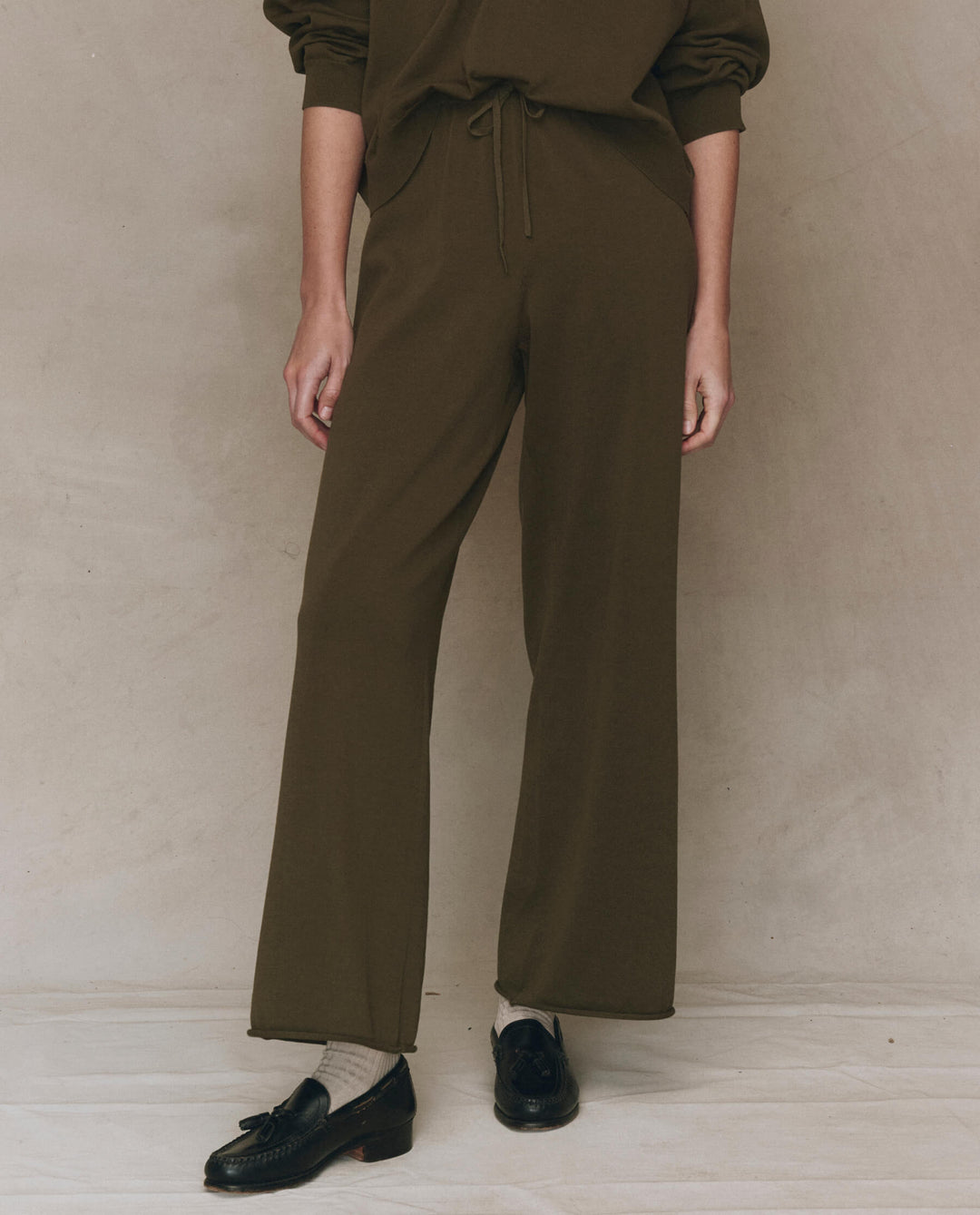 The Rec Sweater Pant - Army