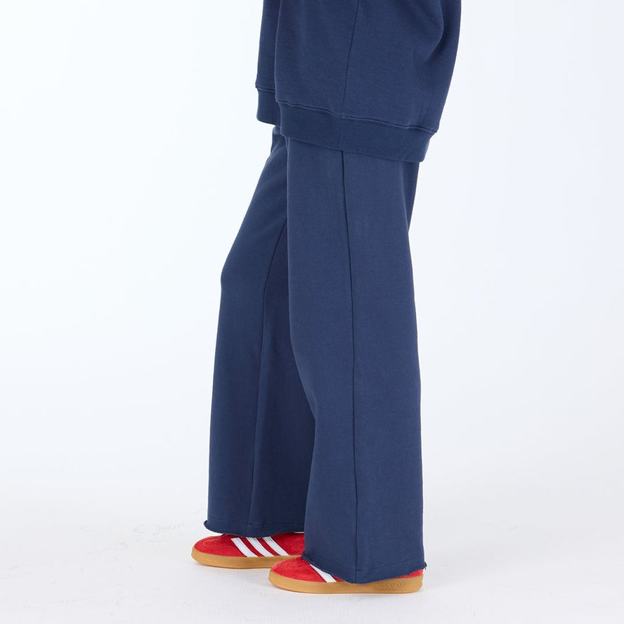 Weekend Barb Sweatpant - Indigo Blue