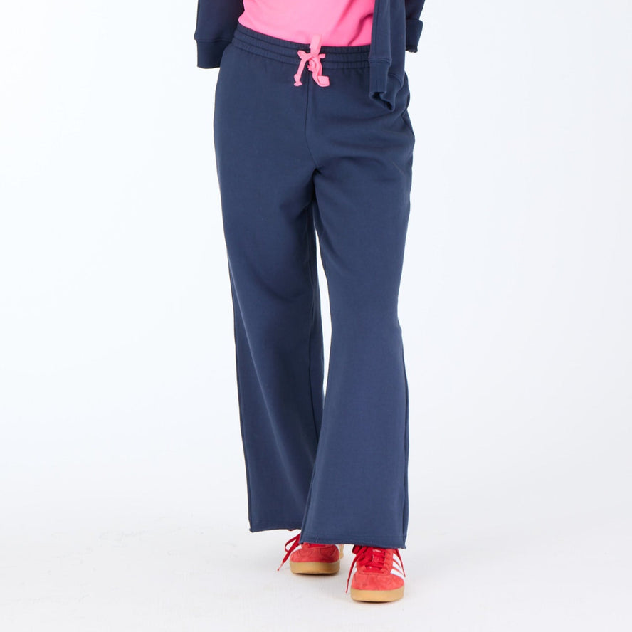 Weekend Barb Sweatpant - Indigo Blue