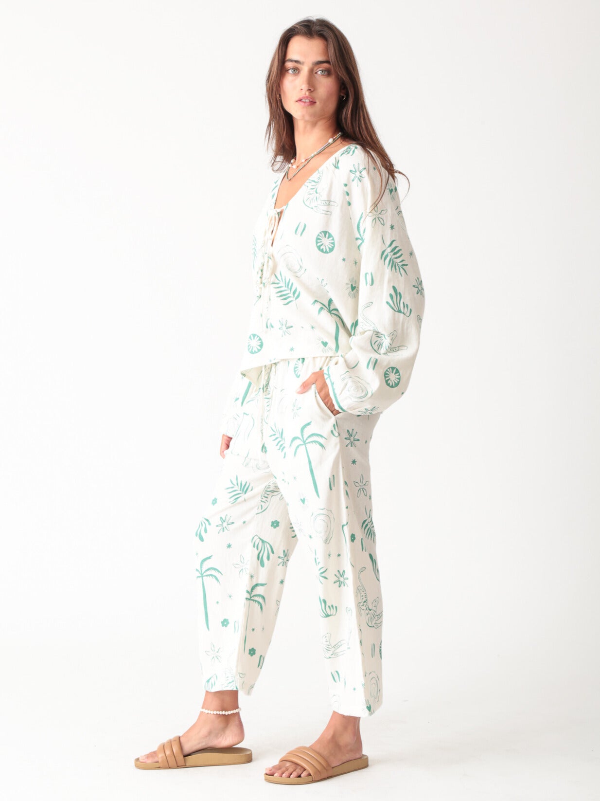 Sail Cropped Pant - Dream Graphic