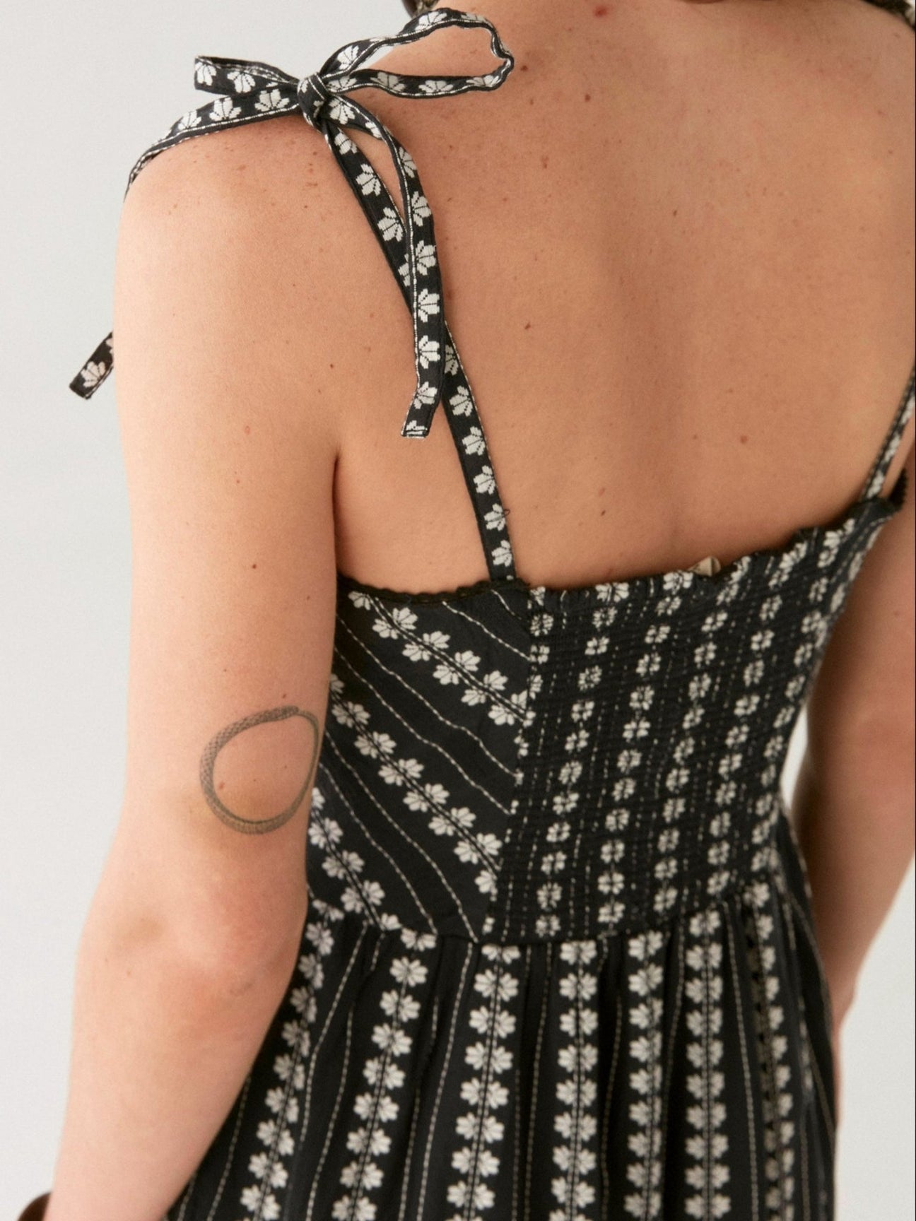 Venus Dress - Onyx